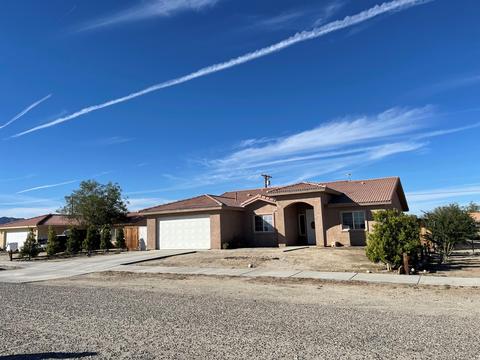 1242 Sargo Ave, Thermal, CA 92274 photo 2