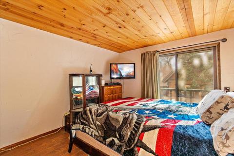 2066 6th Ln, Big Bear City, CA 92314 photo 17