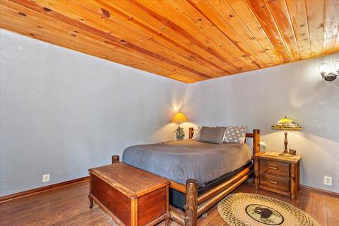 2066 6th Ln, Big Bear City, CA 92314 photo 20