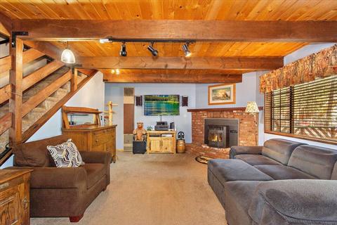 2066 6th Ln, Big Bear City, CA 92314 photo 5