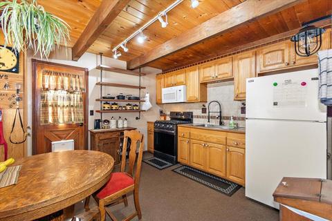 2066 6th Ln, Big Bear City, CA 92314 photo 8