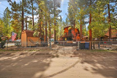2066 6th Ln, Big Bear City, CA 92314 photo 34