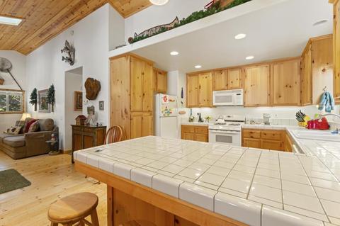 42620 Cedar Ave, Big Bear Lake, CA 92315 photo 24