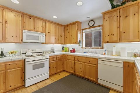 42620 Cedar Ave, Big Bear Lake, CA 92315 photo 25