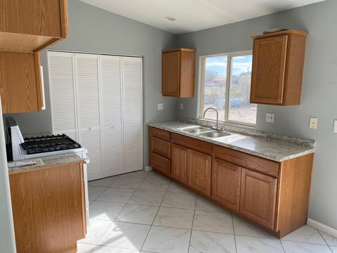 1221 Mullet Ave, Thermal, CA 92274 photo 11