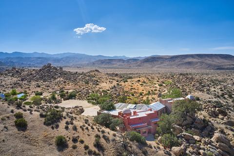 5505 Hakataya Dr, Pioneertown, CA 92268