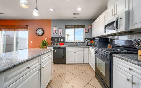 308 Yosemite Ave, Perris, CA 92570 photo 13