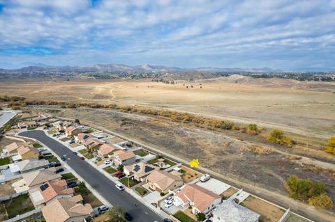 308 Yosemite Ave, Perris, CA 92570 photo 34
