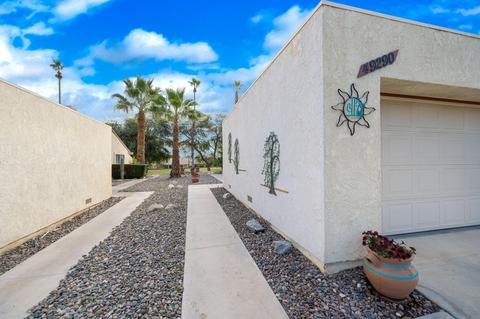 49290 Wayne St, Indio, CA 92201 photo 4