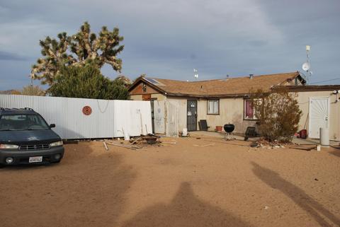 59221 Lutz Ave, Landers, CA 92285 photo 1