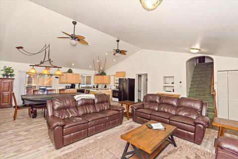 615 Thrush Dr, Big Bear Lake, CA 92315 photo 10