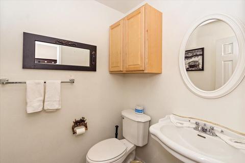 615 Thrush Dr, Big Bear Lake, CA 92315 photo 13