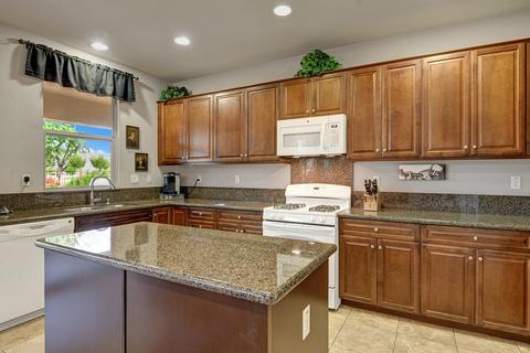 40665 Corte Nube, Indio, CA 92203 photo 6