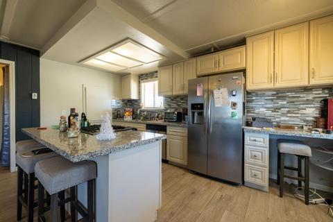 59367 Phillipi Ave, Landers, CA 92285 photo 8