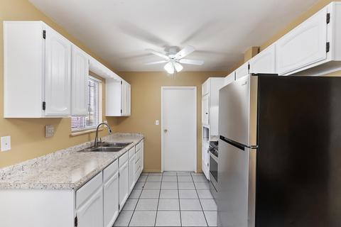 82233 Mountain View Ave, Indio, CA 92201 photo 12