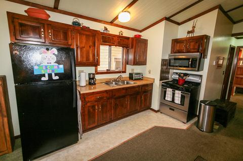 607 Spruce Ln, Sugarloaf, CA 92386 photo 7