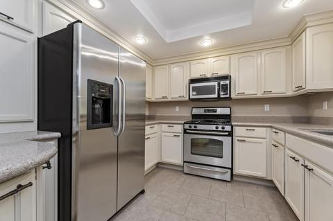 49237 Eisenhower Dr, Indio, CA 92201 photo 6