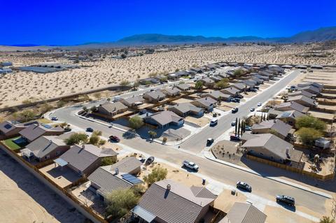 5127 Split Rock Ave, Twentynine Palms, CA 92277 photo 9