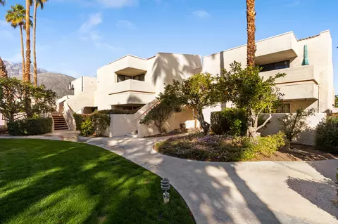 2067 E Colombard Dr, Palm Springs, CA 92264