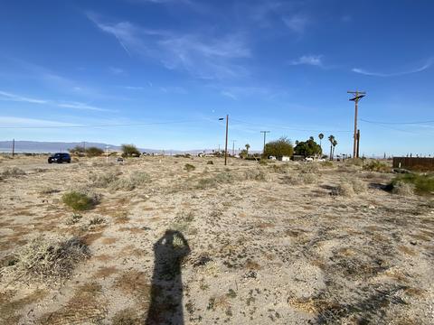 1375 Windward Ave, Thermal, CA 92274 photo 4