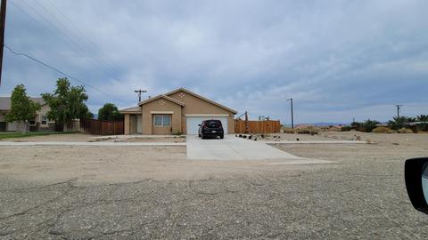 1438 Gemini Ave, Thermal, CA 92274 photo 3