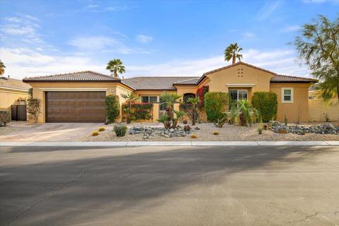 107 Tesori Dr, Palm Desert, CA 92211