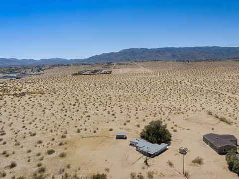 73387 David Way, Twentynine Palms, CA 92277 photo 10