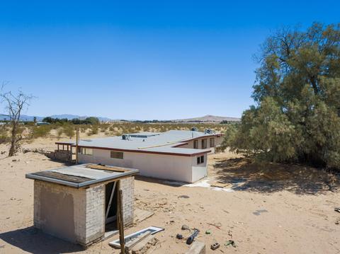 73387 David Way, Twentynine Palms, CA 92277 photo 9