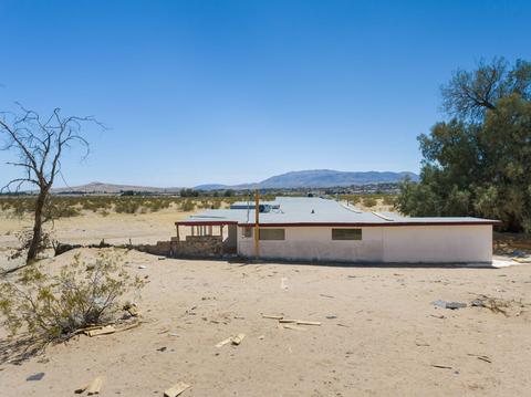 73387 David Way, Twentynine Palms, CA 92277 photo 8