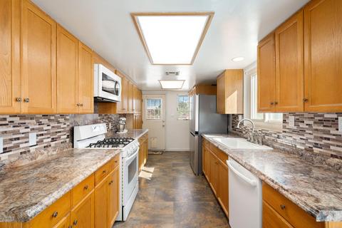 45350 Elm St, Indio, CA 92201 photo 1