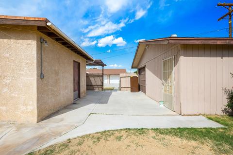 45386 Elm St, Indio, CA 92201 photo 37