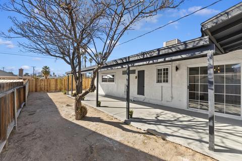 6006 Morongo Rd, Twentynine Palms, CA 92277 photo 27