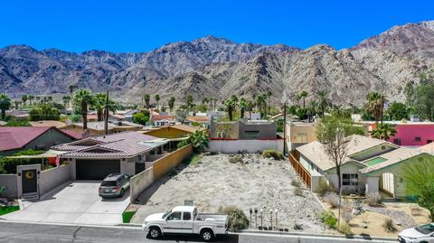 000 Avenida Alvarado, La Quinta, CA 92253