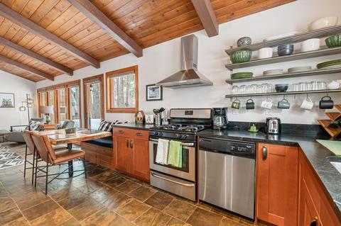 409 E Kean Way, Big Bear City, CA 92314 photo 10