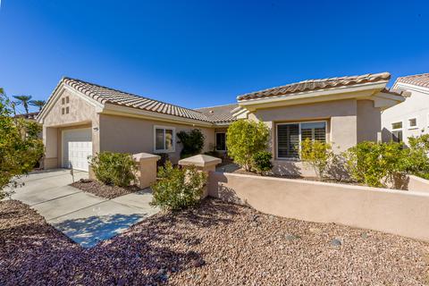 78538 Waterfall Dr, Palm Desert, CA 92211