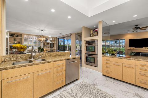 55 Cornell Dr, Rancho Mirage, CA 92270
