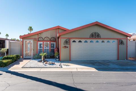 79 Zacharia Dr, Cathedral City, CA 92234