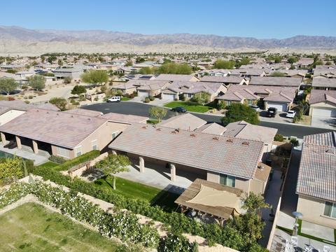 41371 Fairfax Ct, Indio, CA 92203 photo 2
