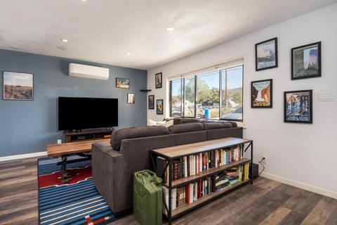 57598 Onaga Trl, Yucca Valley, CA 92284 photo 10