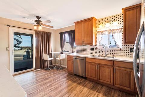 5675 Laferney Ave, Joshua Tree, CA 92252 photo 12