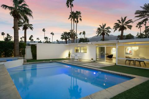314 N Monterey Rd, Palm Springs, CA 92262