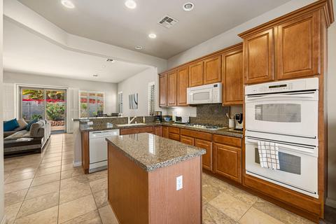 40461 Corte Los Bancos, Indio, CA 92203 photo 9
