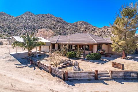 5670 Bronco Rd, Pioneertown, CA 92268