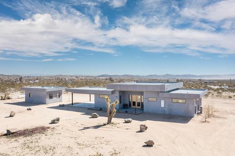 3275 Stonehill Ave, Joshua Tree, CA 92252