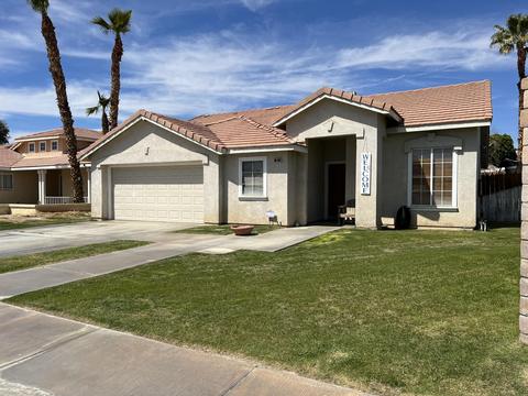 80484 Moonshadow Dr, Indio, CA 92201 photo 2