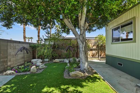 85 Alesandro Rd, Palm Springs, CA 92264