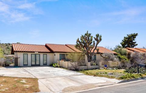 54596 Primavera Dr, Yucca Valley, CA 92284