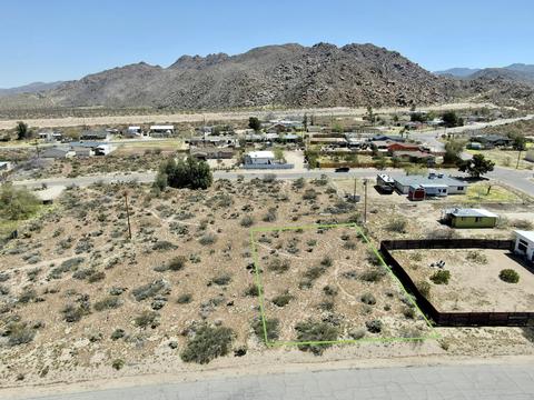 61907 Valley View Cir, Joshua Tree, CA 92252