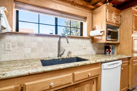 1177 Oak Dr, Big Bear City, CA 92314 photo 11