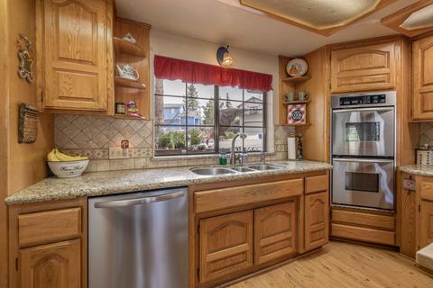 1238 Malabar Ct, Big Bear City, CA 92314 photo 19